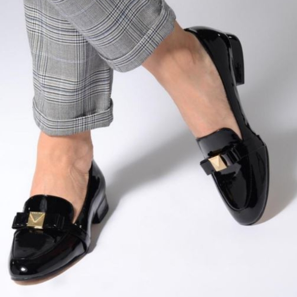Michael Kors Caroline Loafer - Picture 11 of 11